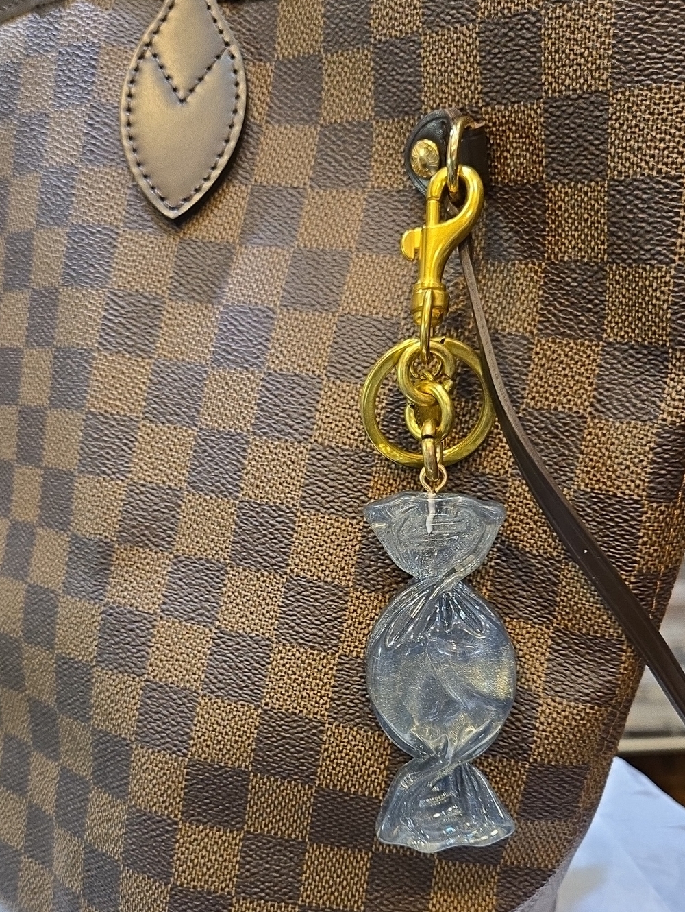 NWOT - Statement CANDY Charm / Key Holder - Picture 13 of 13